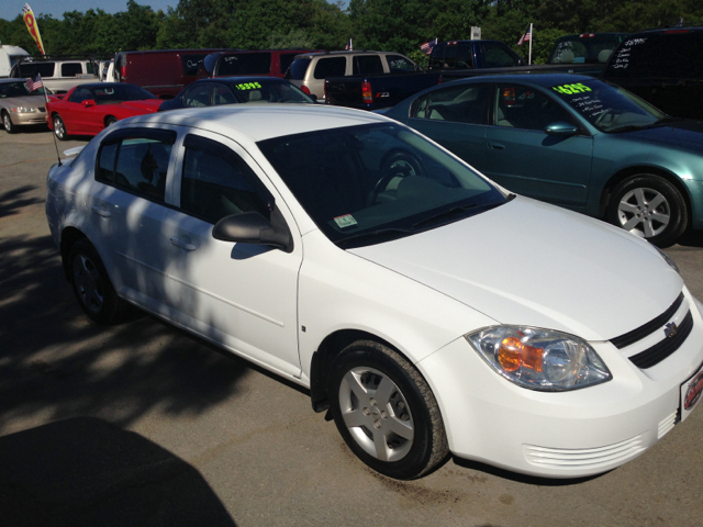 Chevrolet Cobalt 3.2 Sedan 4dr Sedan