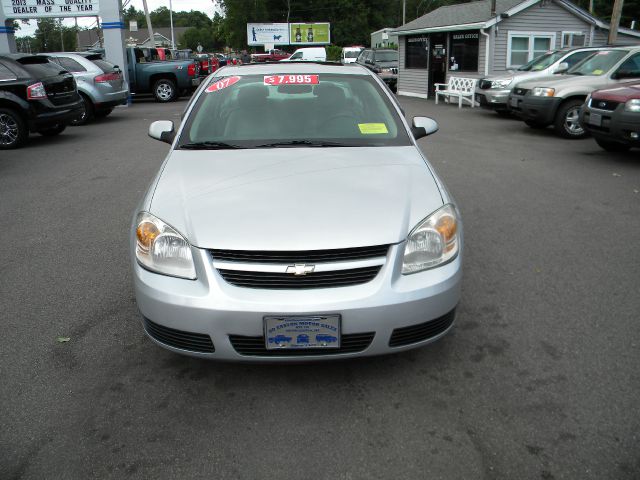 Chevrolet Cobalt 216 Coupe