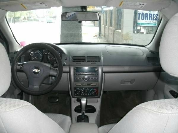 Chevrolet Cobalt 2007 photo 2