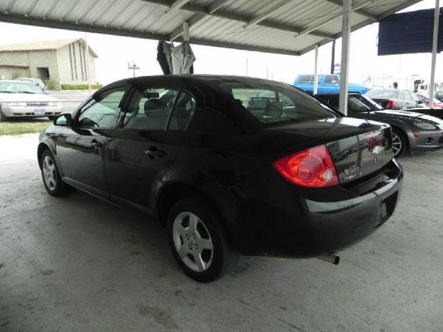 Chevrolet Cobalt 3.2 Sedan 4dr Sedan