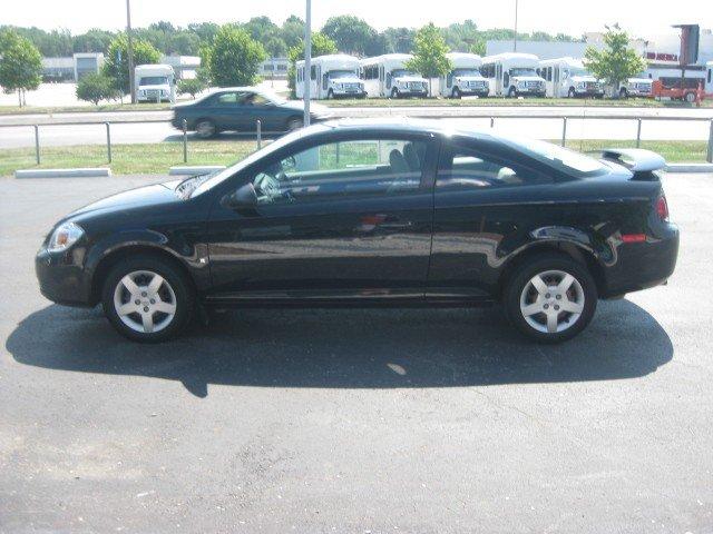 Chevrolet Cobalt 2007 photo 2