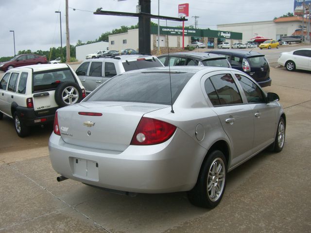 Chevrolet Cobalt 2007 photo 3