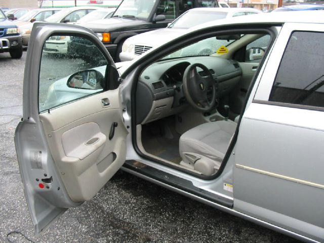 Chevrolet Cobalt 2007 photo 2