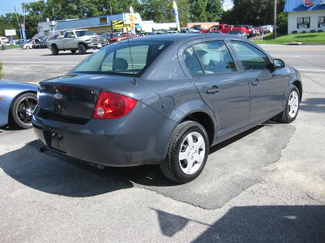 Chevrolet Cobalt 2008 photo 3