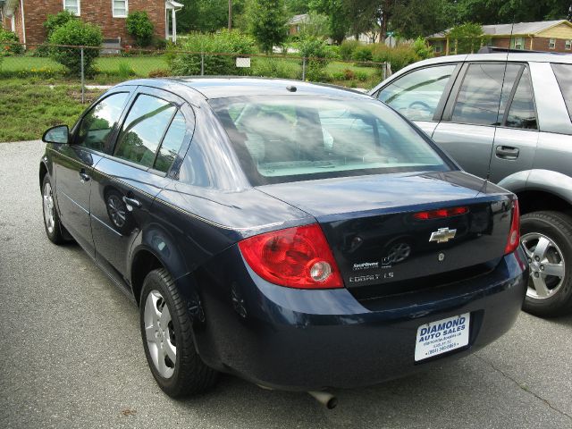 Chevrolet Cobalt 3.2 Sedan 4dr Sedan