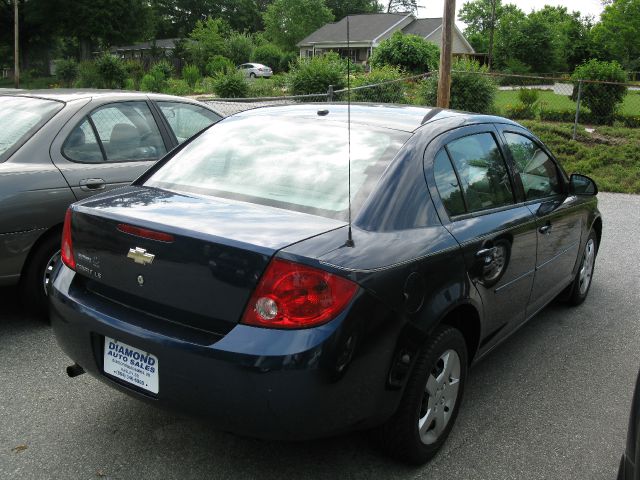 Chevrolet Cobalt 2008 photo 2