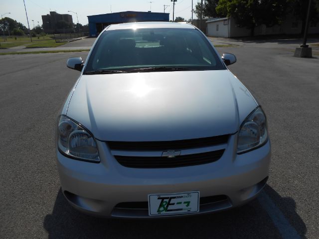 Chevrolet Cobalt 2008 photo 2