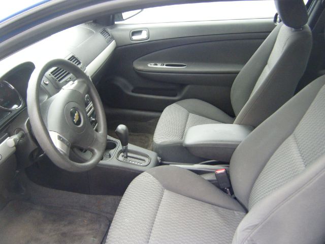 Chevrolet Cobalt 2008 photo 2