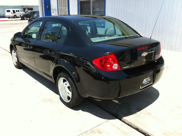 Chevrolet Cobalt 2008 photo 3