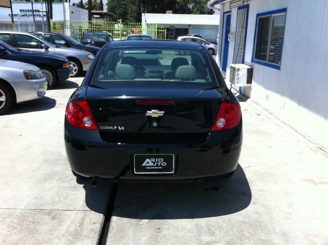 Chevrolet Cobalt 2008 photo 4