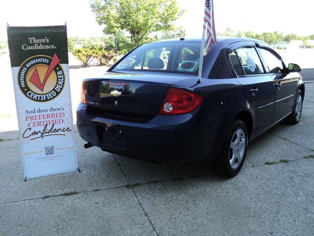 Chevrolet Cobalt 2008 photo 3