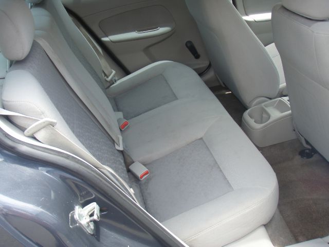 Chevrolet Cobalt 2008 photo 3