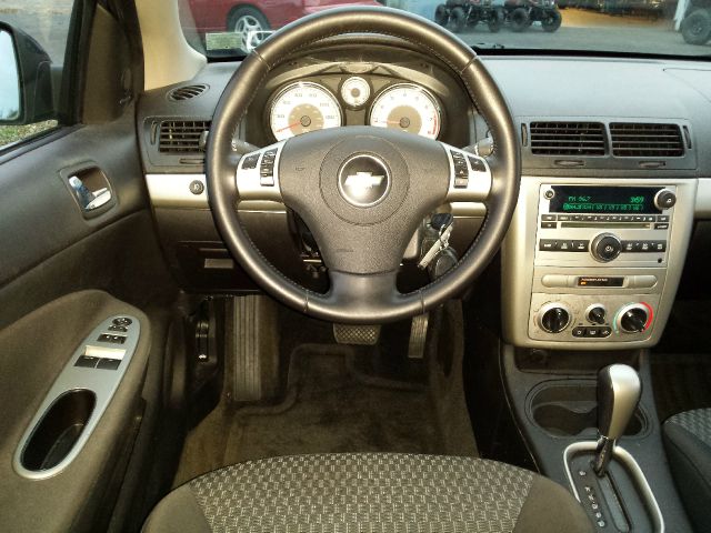 Chevrolet Cobalt 2008 photo 4