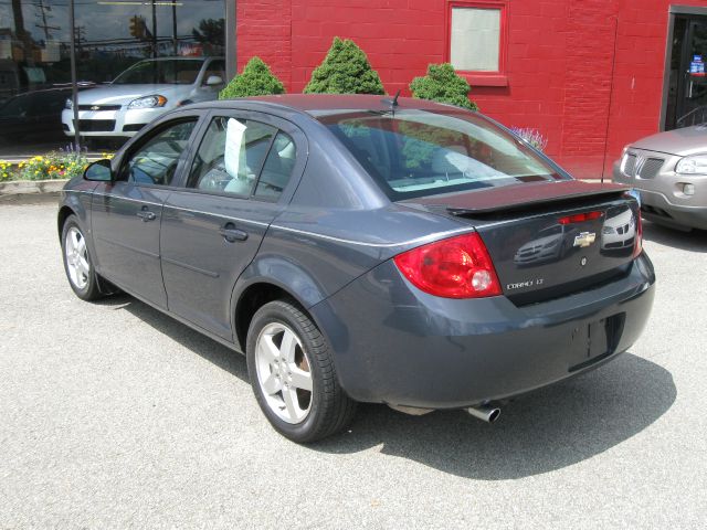 Chevrolet Cobalt 2008 photo 4