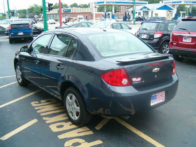 Chevrolet Cobalt 2008 photo 2