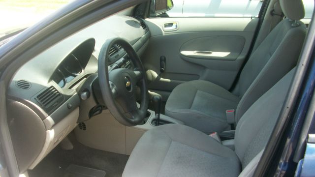 Chevrolet Cobalt 2008 photo 2