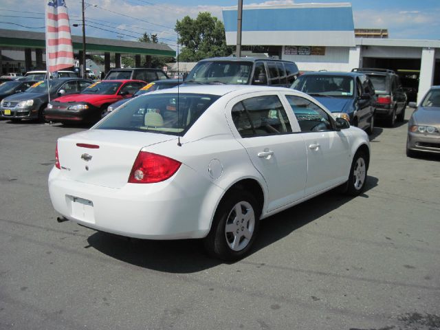 Chevrolet Cobalt 2008 photo 3