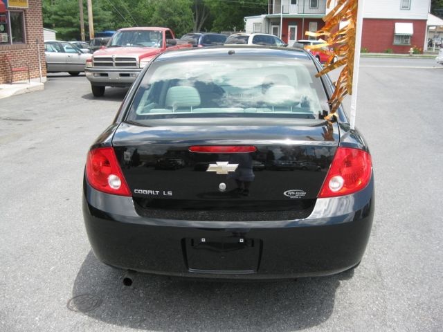 Chevrolet Cobalt 2008 photo 2