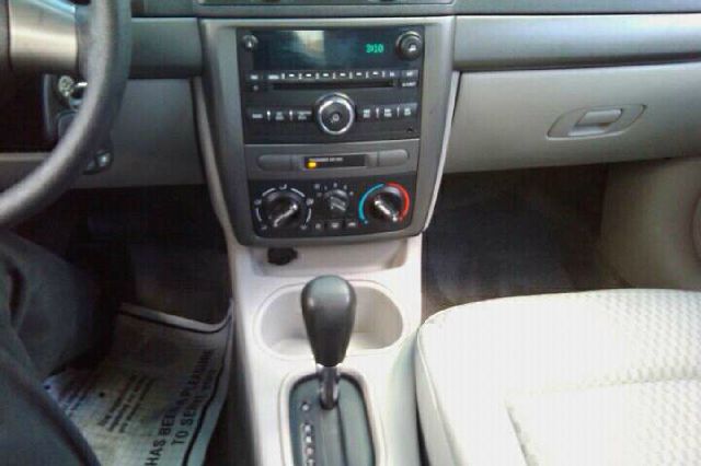 Chevrolet Cobalt 2008 photo 2