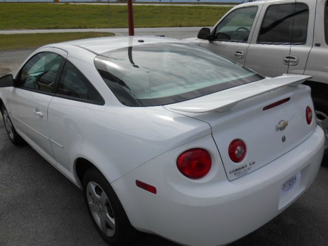 Chevrolet Cobalt 2008 photo 2