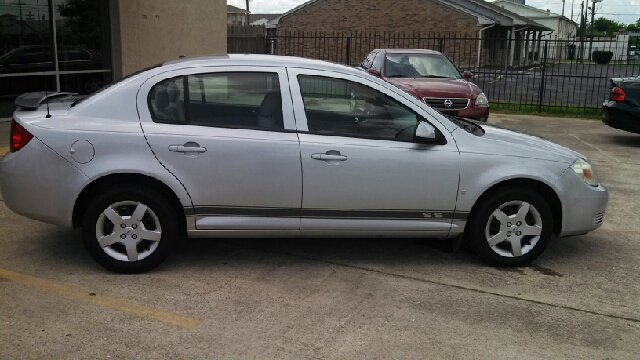 Chevrolet Cobalt 2008 photo 2