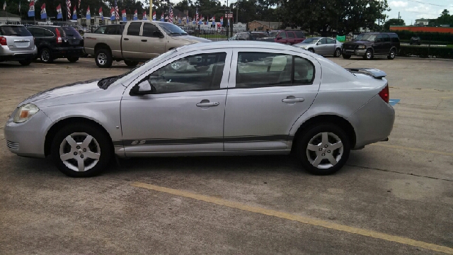 Chevrolet Cobalt 2008 photo 3