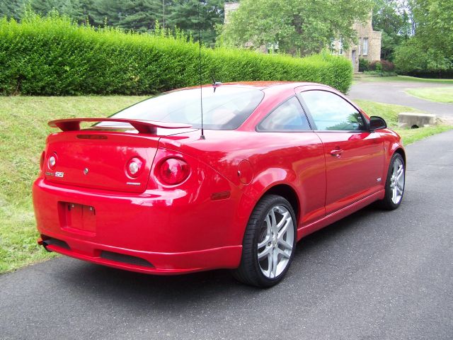 Chevrolet Cobalt Custom 5 Coupe