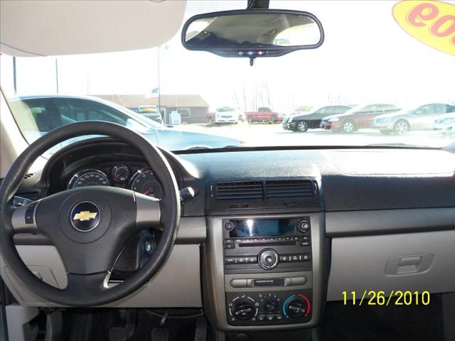 Chevrolet Cobalt 2009 photo 2