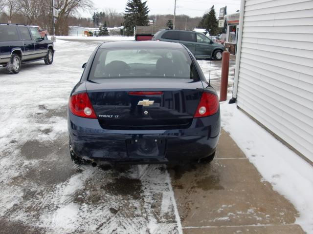 Chevrolet Cobalt 2009 photo 2