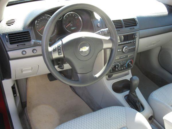 Chevrolet Cobalt 2009 photo 3