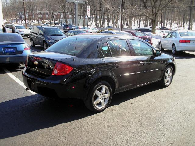 Chevrolet Cobalt 2009 photo 2