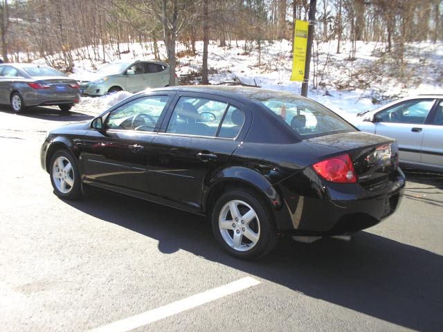 Chevrolet Cobalt 2009 photo 3