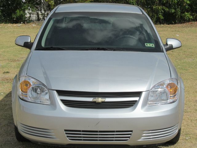 Chevrolet Cobalt 2009 photo 3