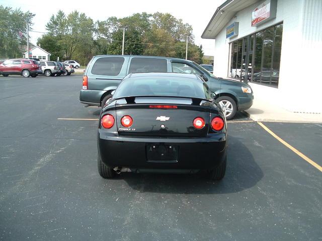 Chevrolet Cobalt 2009 photo 3