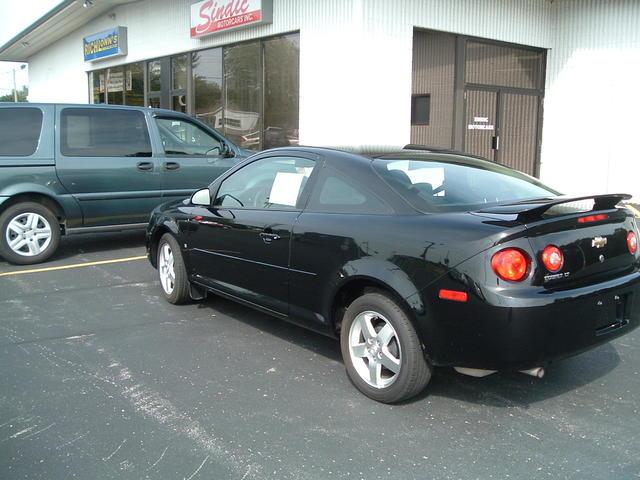 Chevrolet Cobalt 2009 photo 4