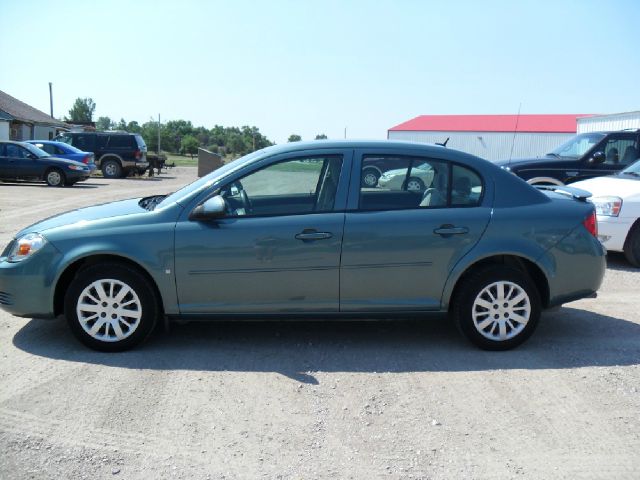 Chevrolet Cobalt 2009 photo 3