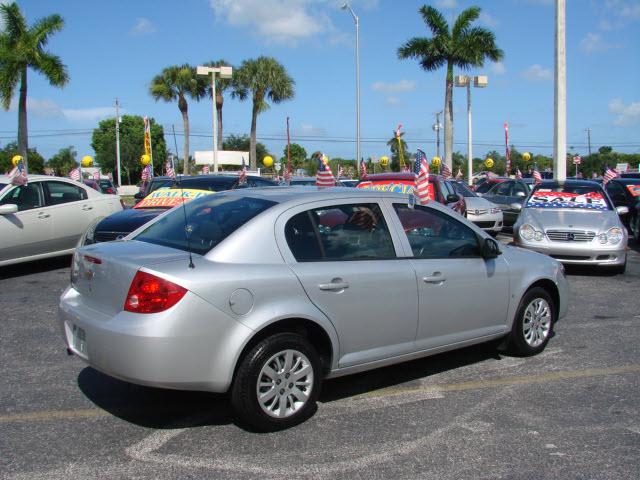 Chevrolet Cobalt 2009 photo 2