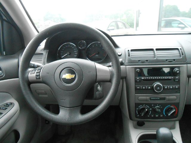 Chevrolet Cobalt 2009 photo 3