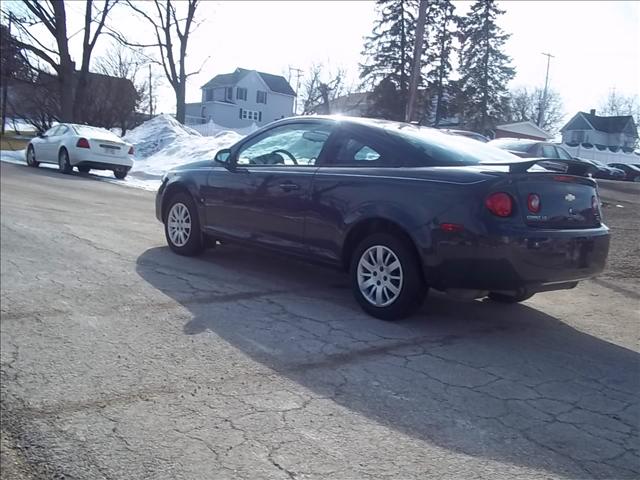 Chevrolet Cobalt 2009 photo 3