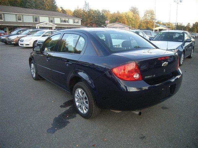 Chevrolet Cobalt 2009 photo 4