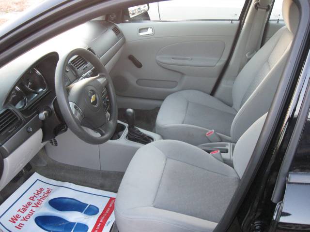 Chevrolet Cobalt 2009 photo 2