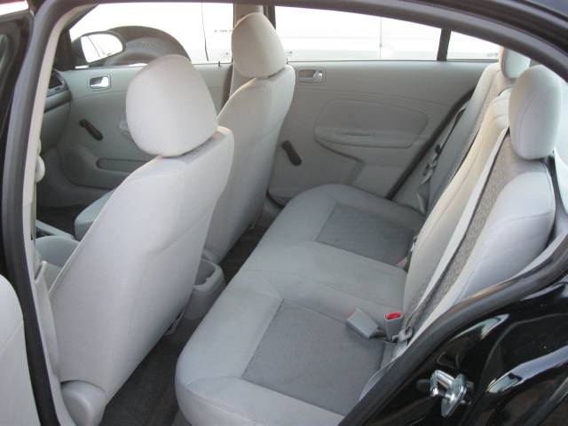 Chevrolet Cobalt 2009 photo 3