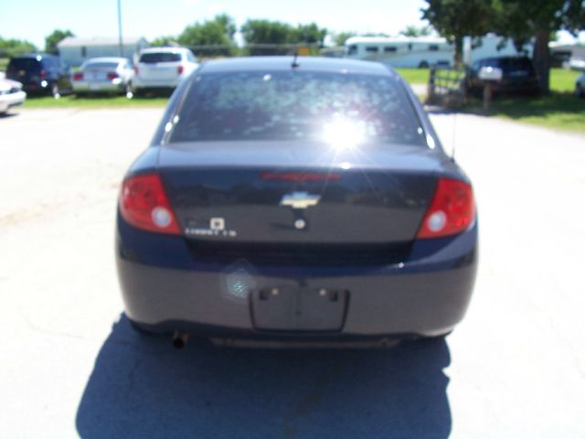 Chevrolet Cobalt 2009 photo 2