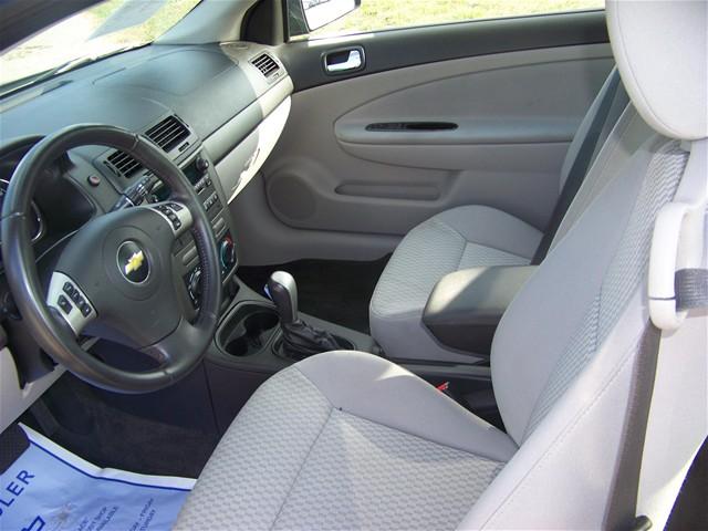 Chevrolet Cobalt 2009 photo 4