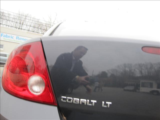 Chevrolet Cobalt 2009 photo 3