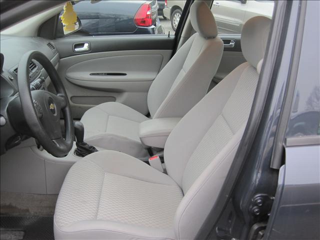 Chevrolet Cobalt 2009 photo 4