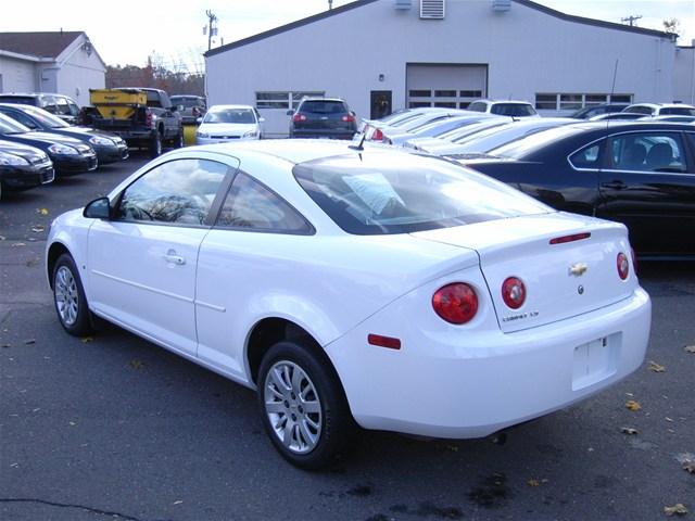 Chevrolet Cobalt 2009 photo 3