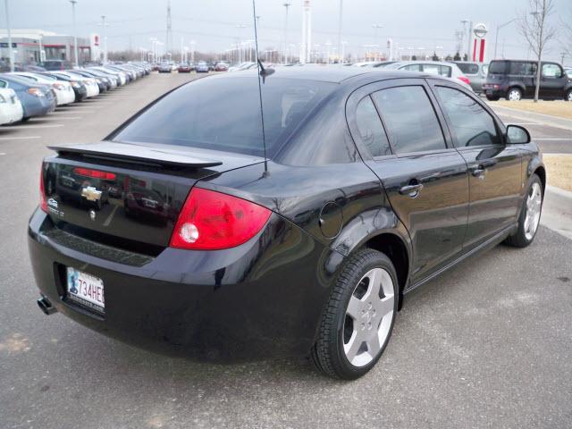 Chevrolet Cobalt 2009 photo 2