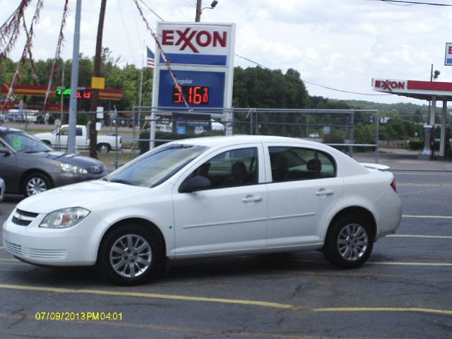 Chevrolet Cobalt 2009 photo 3