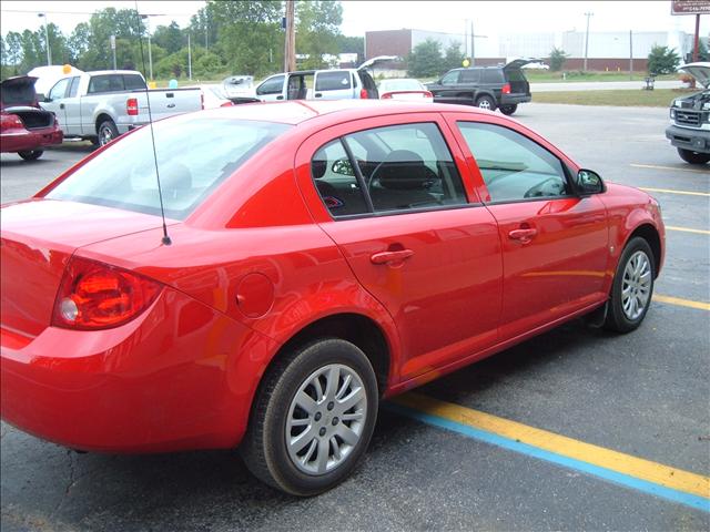 Chevrolet Cobalt 2009 photo 3